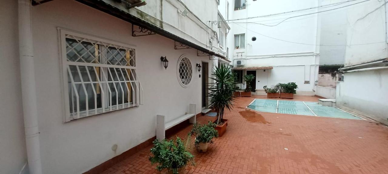 Residenza Plebliscito Nápoles Exterior foto